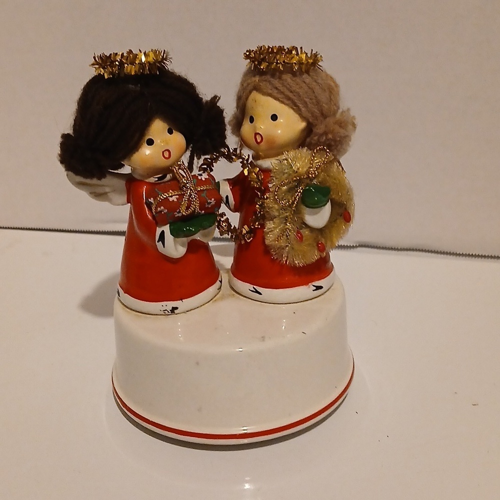 Vintage Mcm Retro Christmas Music Box Charming Angel Figurines with Gold Accents